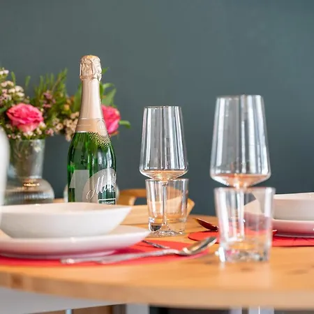 アパート Zwischen Den Seen