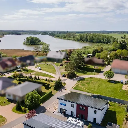 Zwischen Den Seen アパート